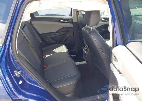 2022 Volkswagen Taos 1.5T Se из США, поврежденный, VIN 3VVRX7B2XNM095649